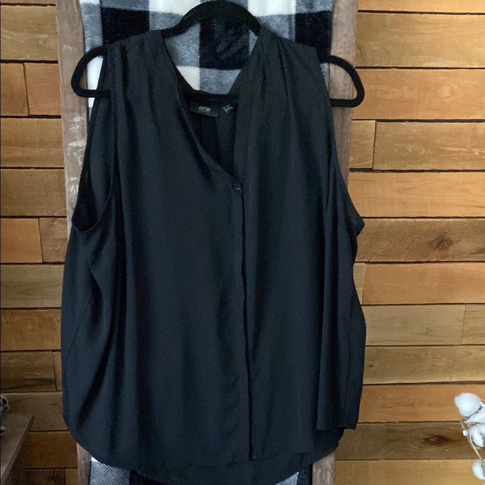 Apt. 9 Black Sleeveless Blouse with Mandarin Collar